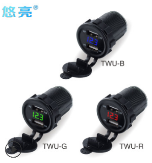供应4.2A双USB车载充电器车载点烟器插座双孔一拖二车载手机充电