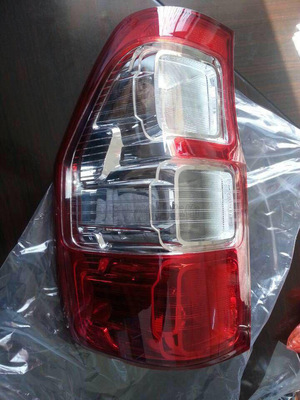 ranger原装尾灯总成 Ford T6 T7改装熏黑 后刹车灯