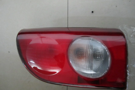 HY H100 PANEL VAN'96 尾灯 92402-43810 92401-43810